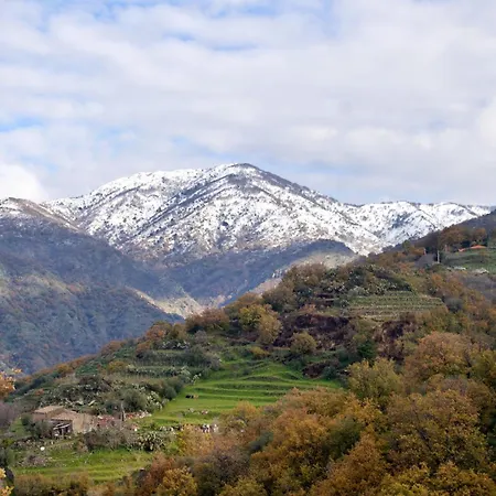 Vista Alcantara - Wellness Mountain-top Retreat *