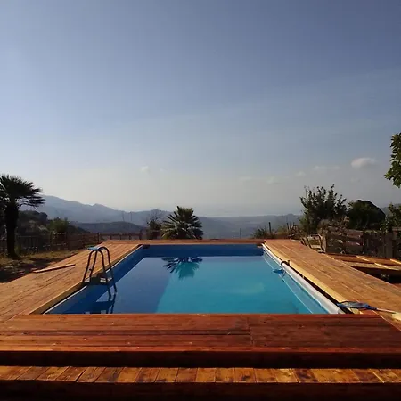 Vista Alcantara - Wellness Mountain-top Retreat * Motta Camastra
